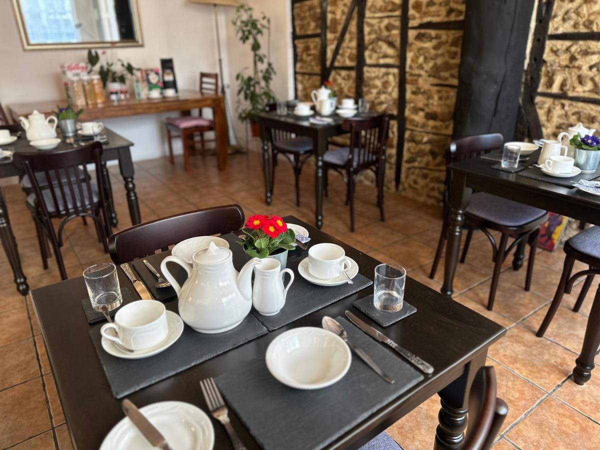 The Old Bakehouse Bed & Breakfast Colyton Екстериор снимка