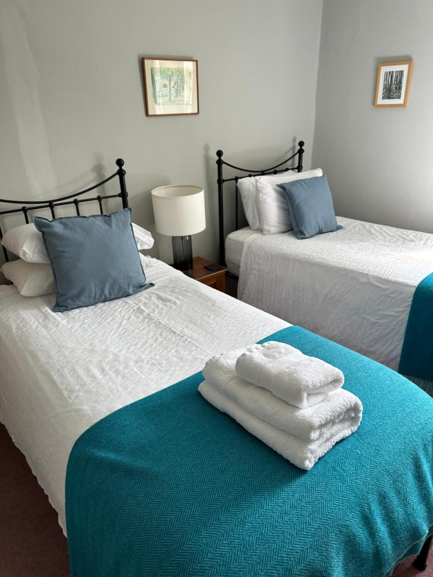 The Old Bakehouse Bed & Breakfast Colyton Екстериор снимка